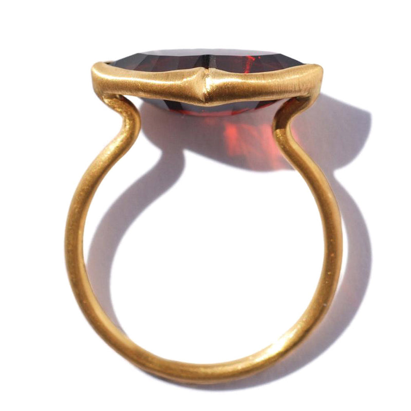 Garnet Rouge Baiser Ring