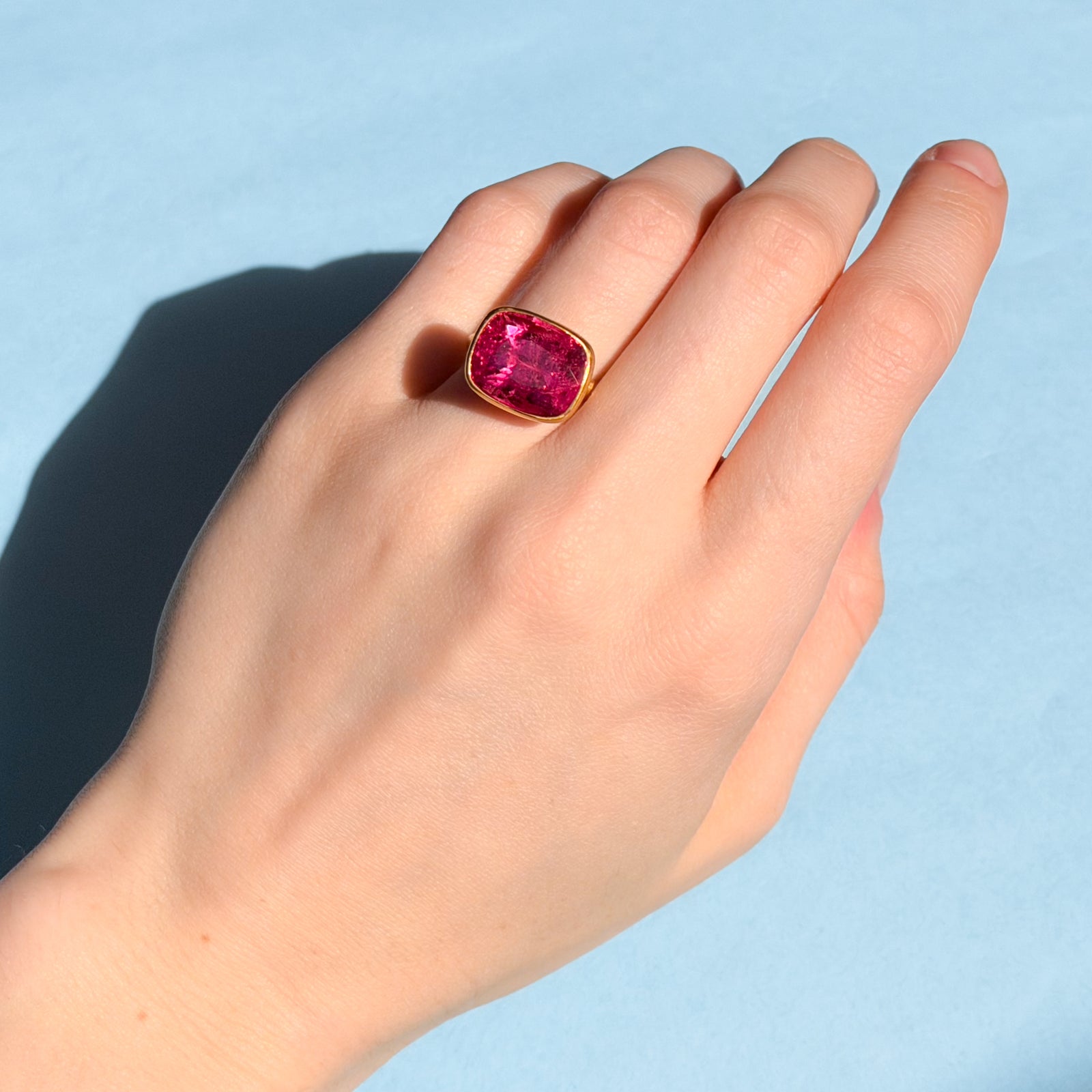 MARIE-HELENE DE TAILLAC　Pansy Ring Marie-Hélène de Taillac Rose Quartz Princess Ring
