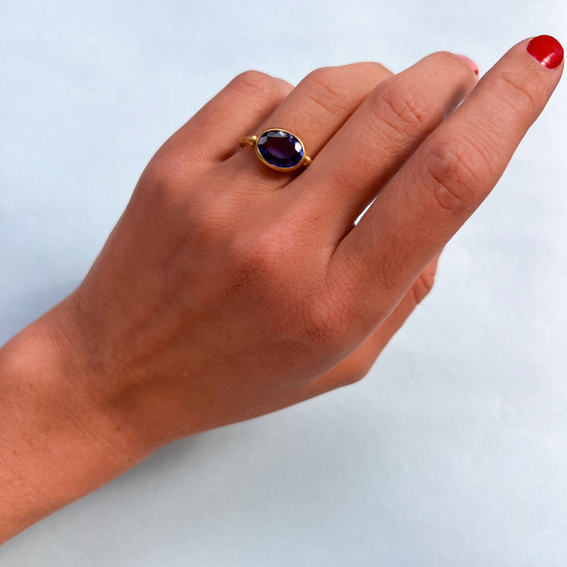 Tanzanite Swivel Ring