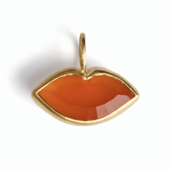 Small Carnelian Tender Kiss Charm