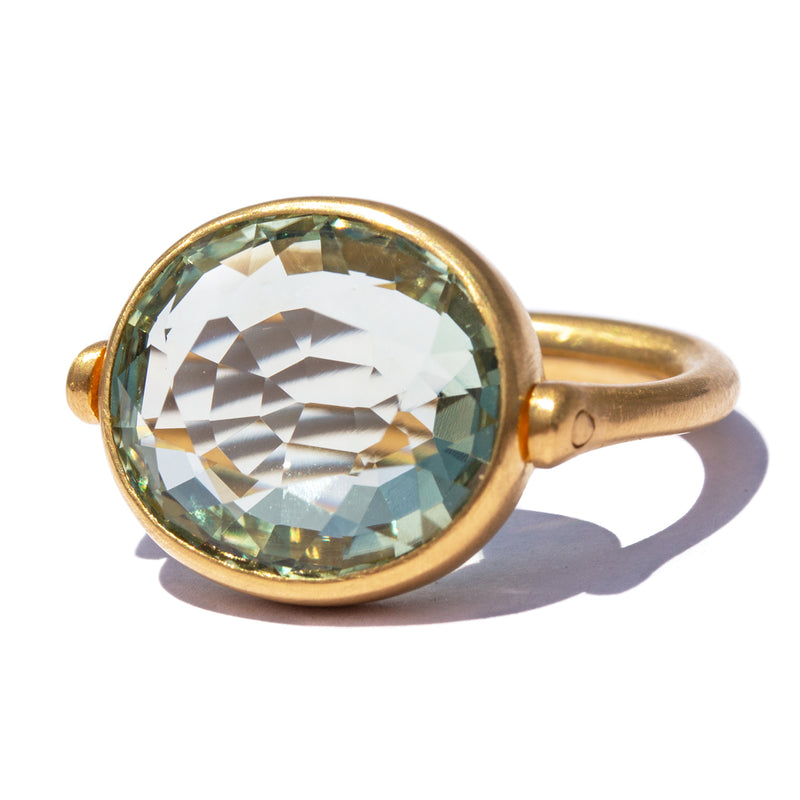 marie-helene-de-taillac-swivel-ring-green-quartz-22k-yellow-gold-jewelry-for-women