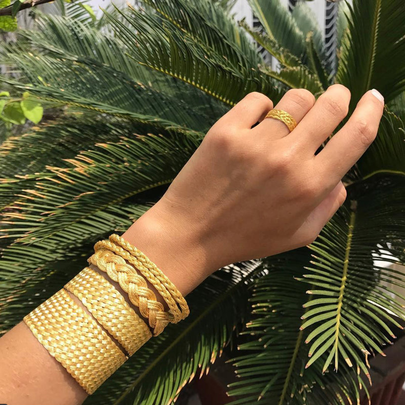 Bracelet-woven-braided-gold-22k-gold-artisan-Marie-helene-de-taillac
